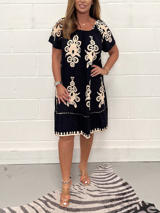 Βαμβακερό φόρεμα με στρογγυλή λαιμόκοψη σε vintage στυλ