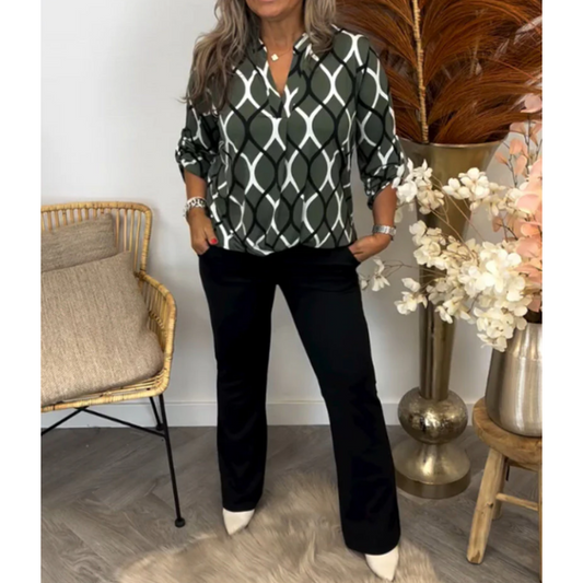 Γυναικεία μπλούζα με γεωμετρικό σχέδιο με V-λαιμό