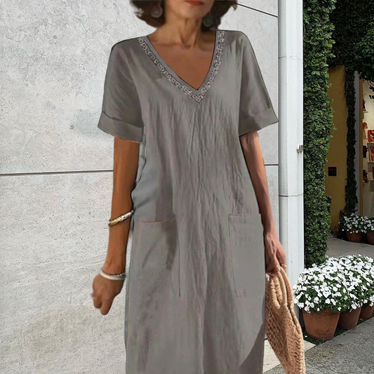 Γυναικείο casual φόρεμα με V λαιμόκοψη